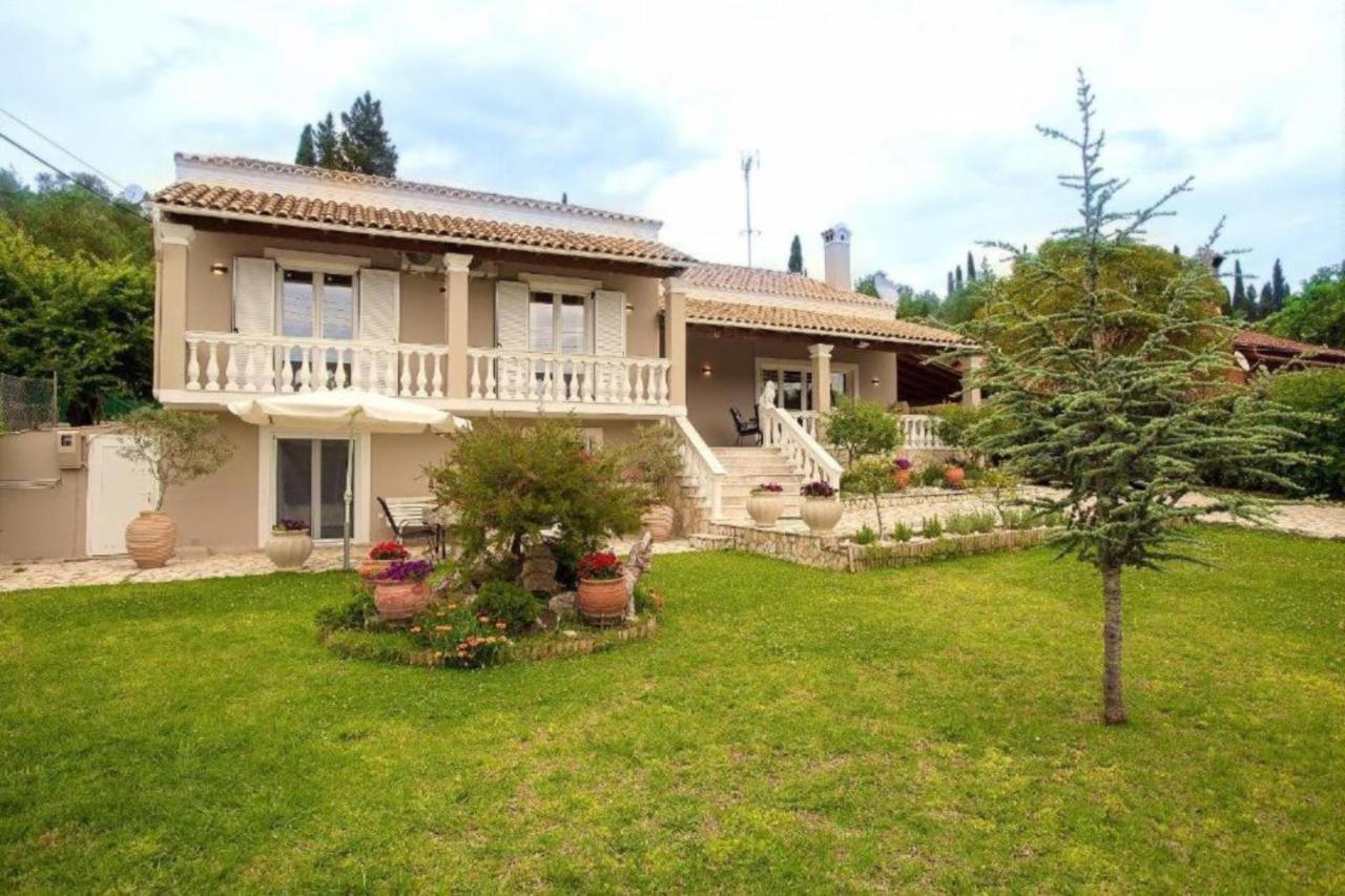 Georgia'S Apartments, Ipsos Corfu ภายนอก รูปภาพ
